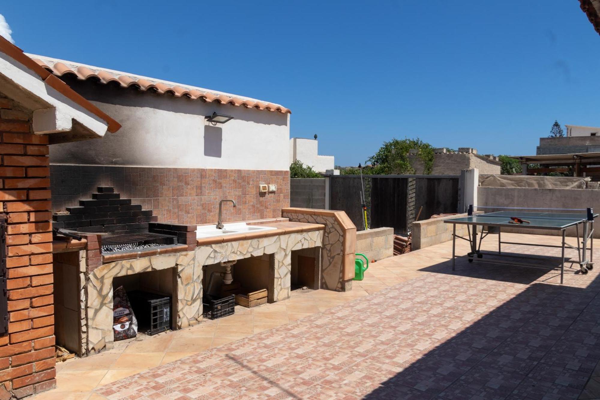 Amaris Mango Seafront Villa Granelli Exterior photo